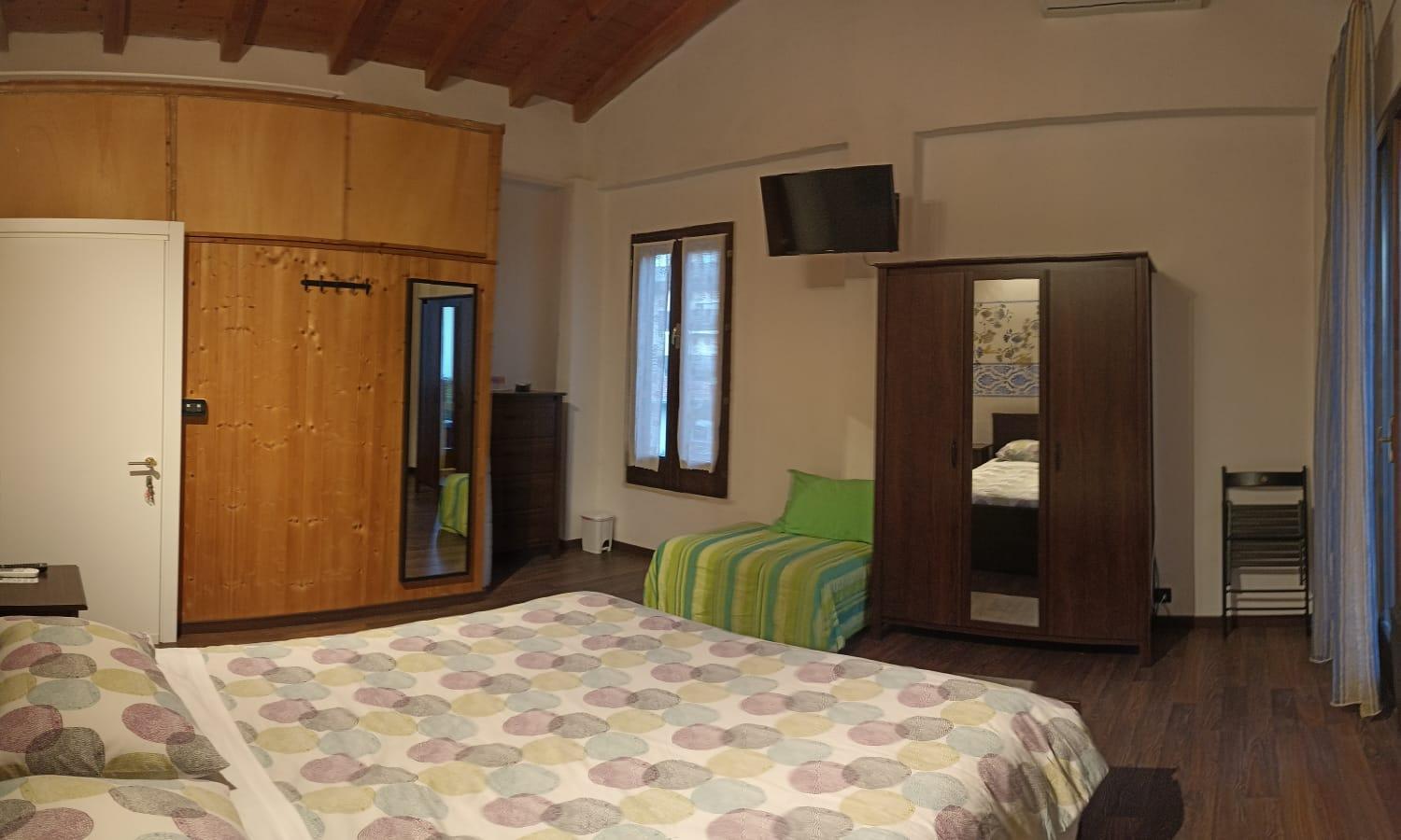 B&B Casa Mia 데센자노델가르다 외부 사진